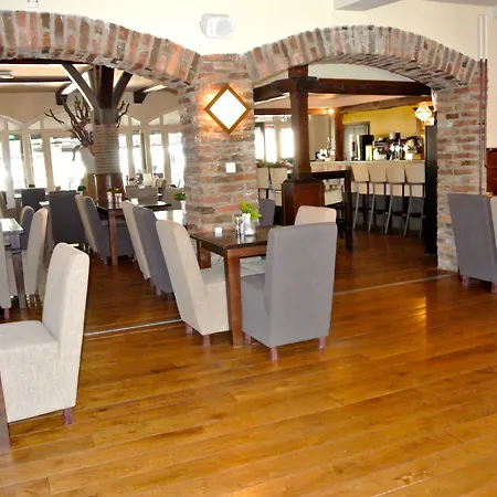 Hotel Arcen 3* Arcen