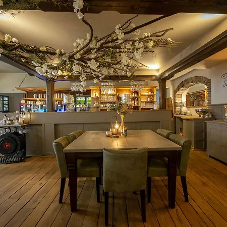 Hotel Arcen 3* Arcen