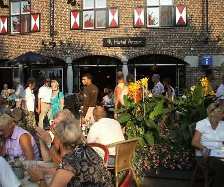 ホテル ホテル レストラン アルセン