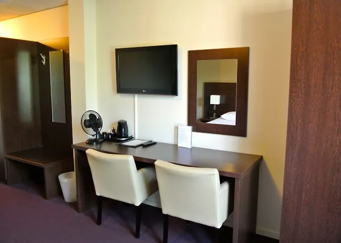 Hotel Arcen Hotel 3*