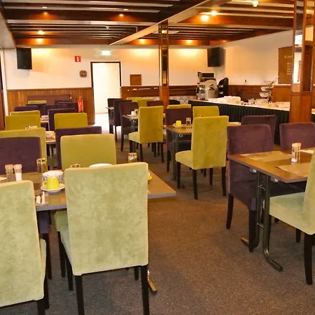 Hotel Arcen 3*