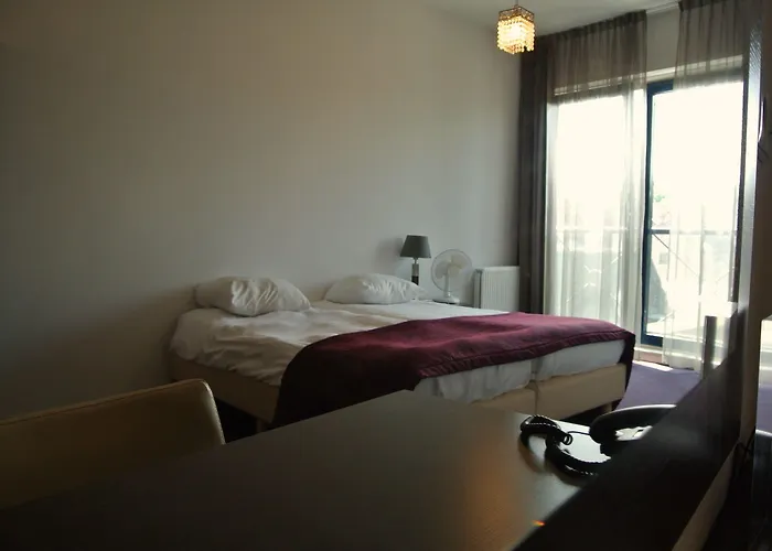 호텔 레스토랑 아르센 3* 아르센