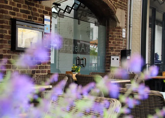 호텔 레스토랑 아르센 3* 아르센